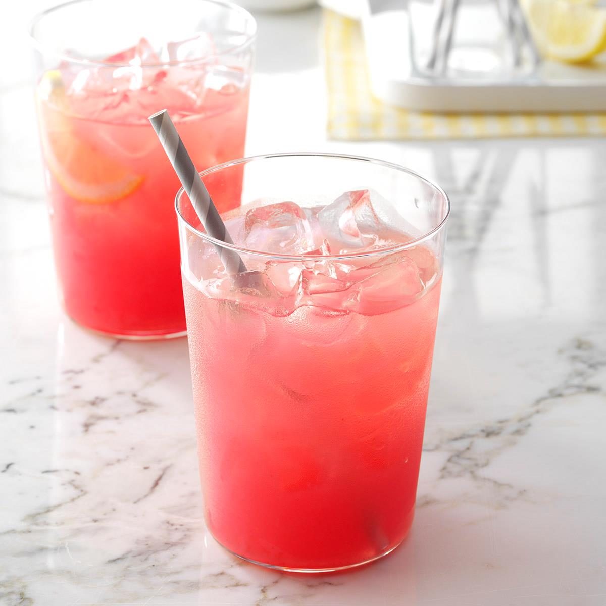 Blackberry lemonade