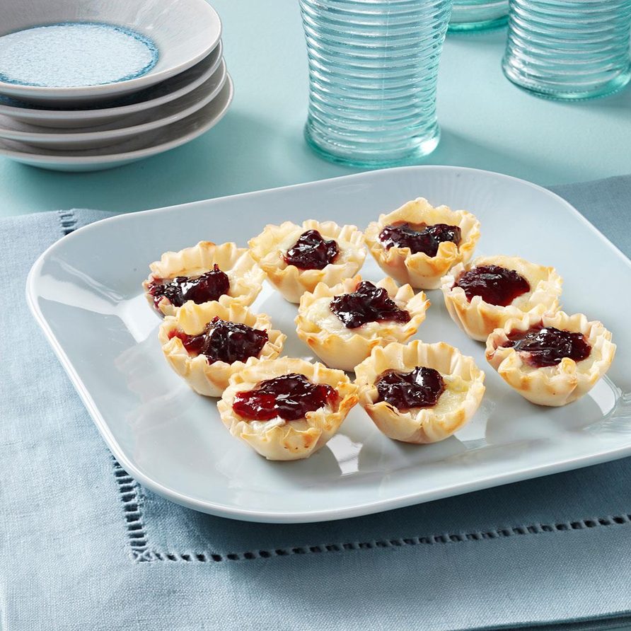 Brie Phyllo Cups