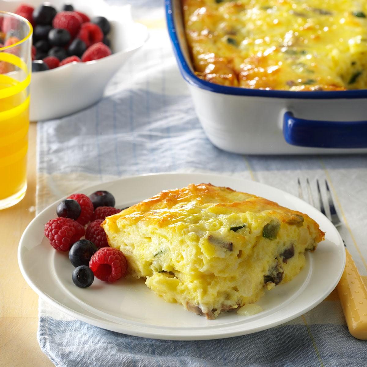 Cheesy vegetable egg dish