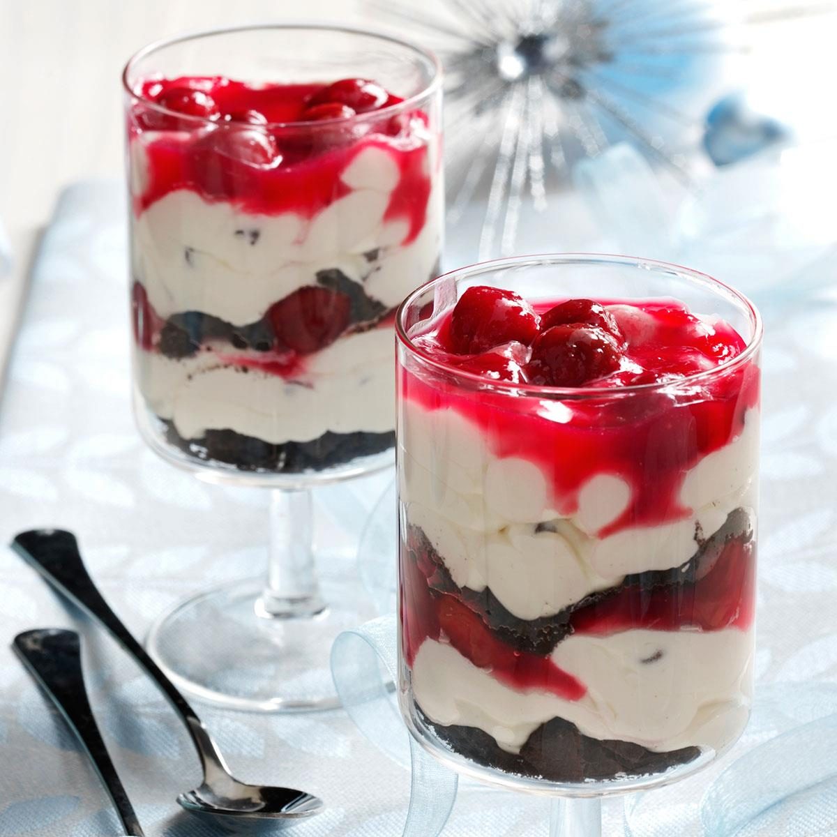 Black Forest Cannoli Parfaits Exps90568 Thca2180111b11 03 2bc Rms 2