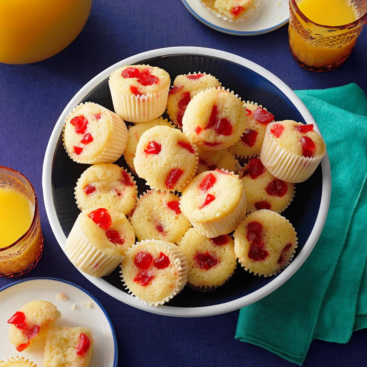 Mini Cherry Muffins Exps Tohdj22 26535 B07 30 6b