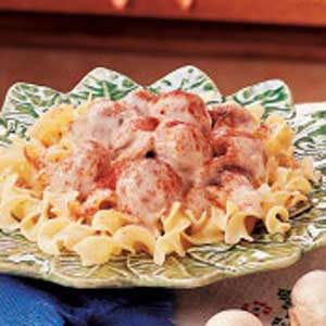 Beef Stroganoff Meatballs