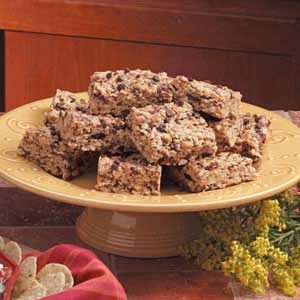 Peanut Butter Chocolate Chip Granola Bars
