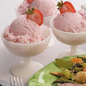 Frozen Strawberry Yogurt
