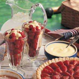 Raspberries with Sour Cream Custard