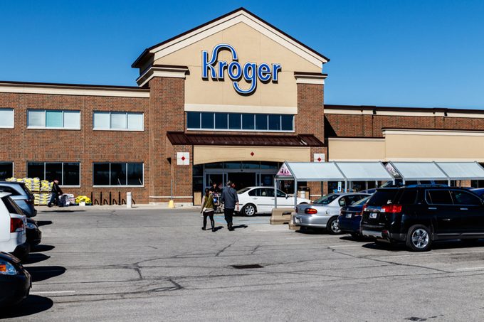 Kroger Plans to Eliminate Plastic Bags from Its Stores