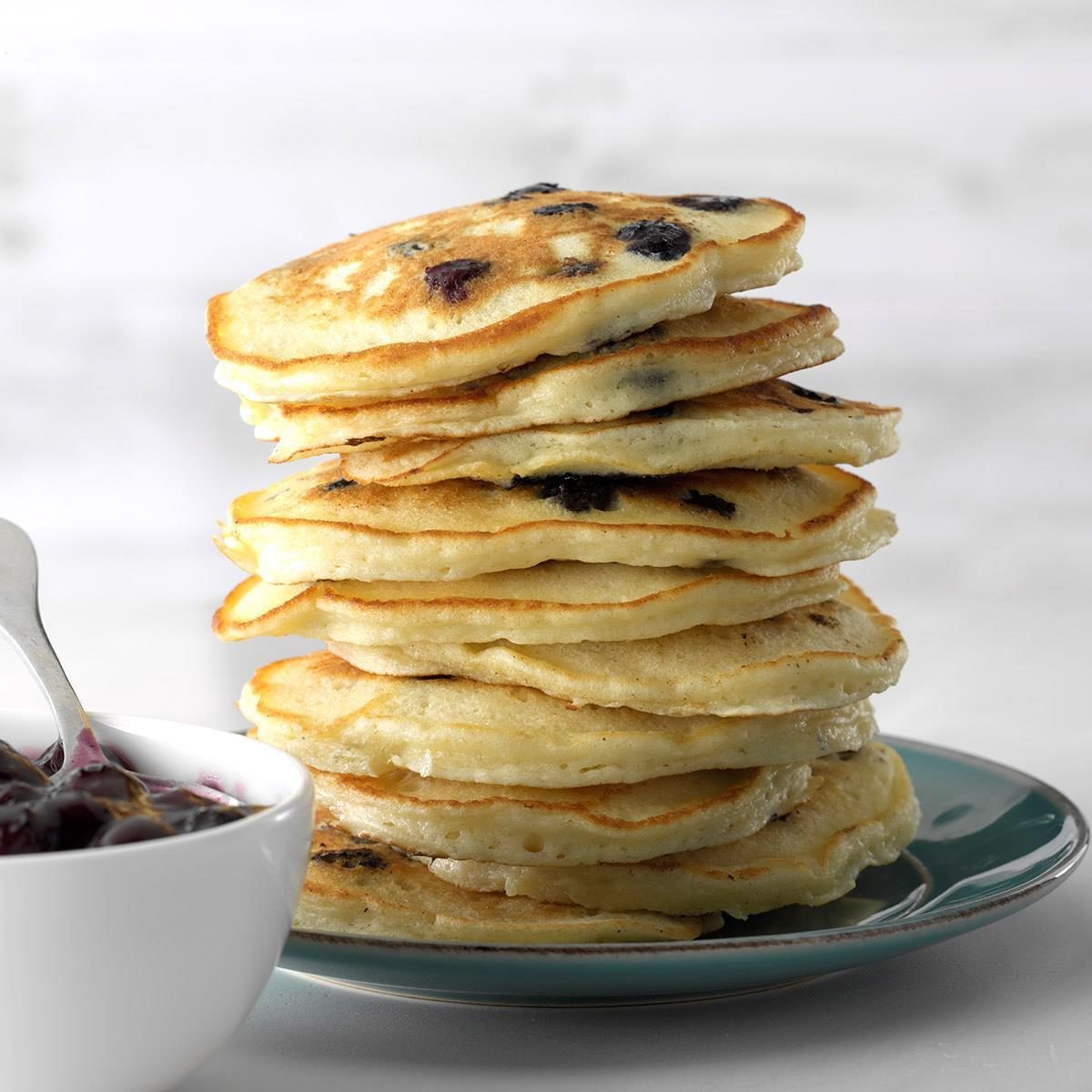 Edna Mae’s Sour Cream Pancakes