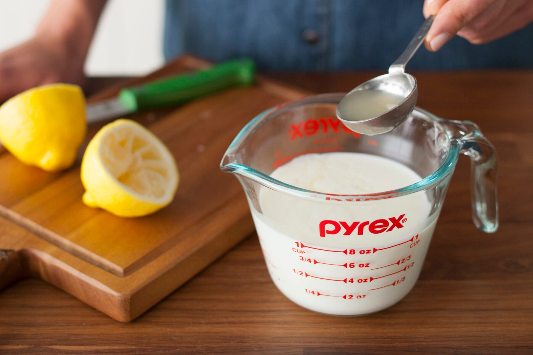 Lemon Method For Makiing Buttermilk