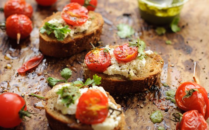How to Make Roasted Cherry Tomatoes