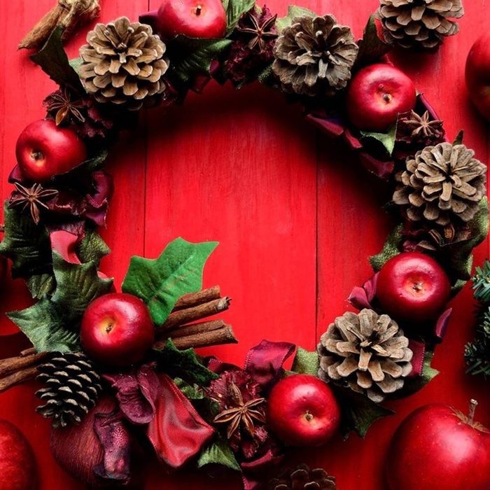 applewreath_706829080_12 fall to winter holiday christmas wreath