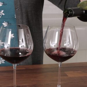 Wine Trick Yt.00 00 14 16.still001