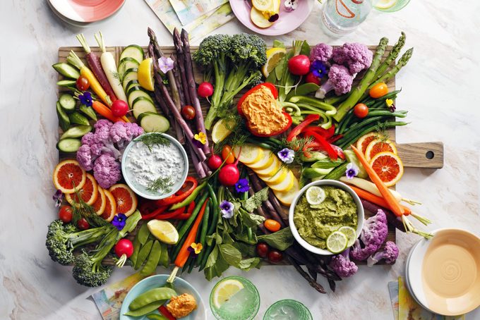 How to Make a Colorful Crudités Platter