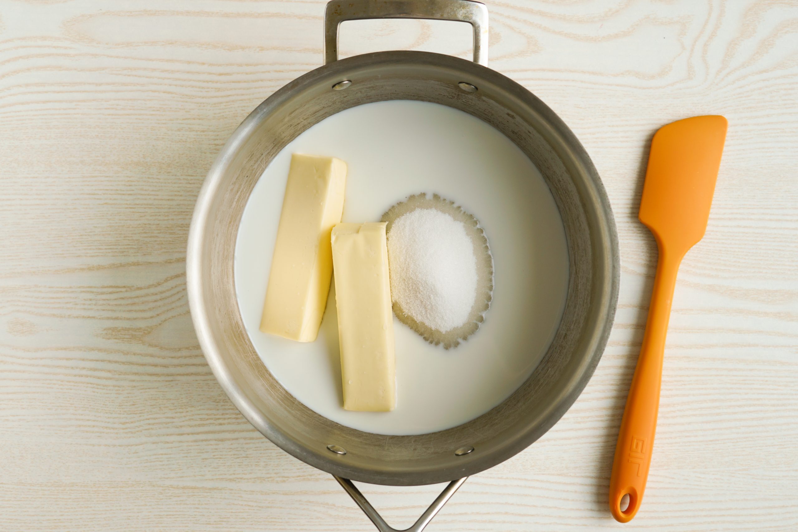Making fudge base