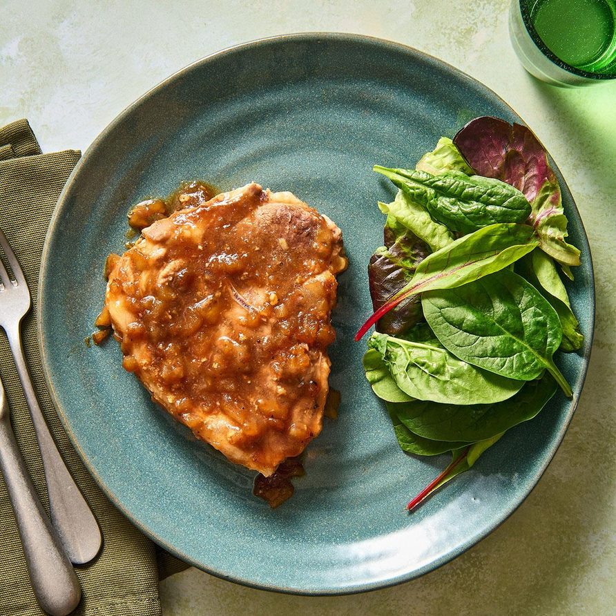 Pork Chops and Applesauce