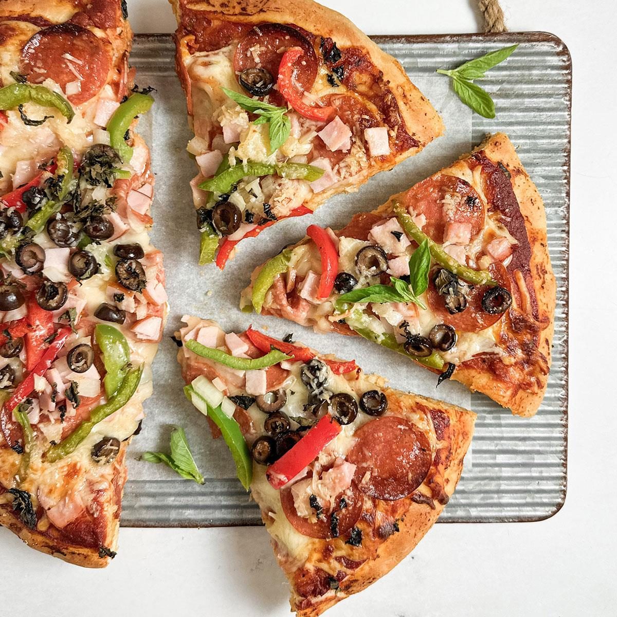 Homemade Pizza Supreme Exps Tohd24 25356 Sherisilver 5