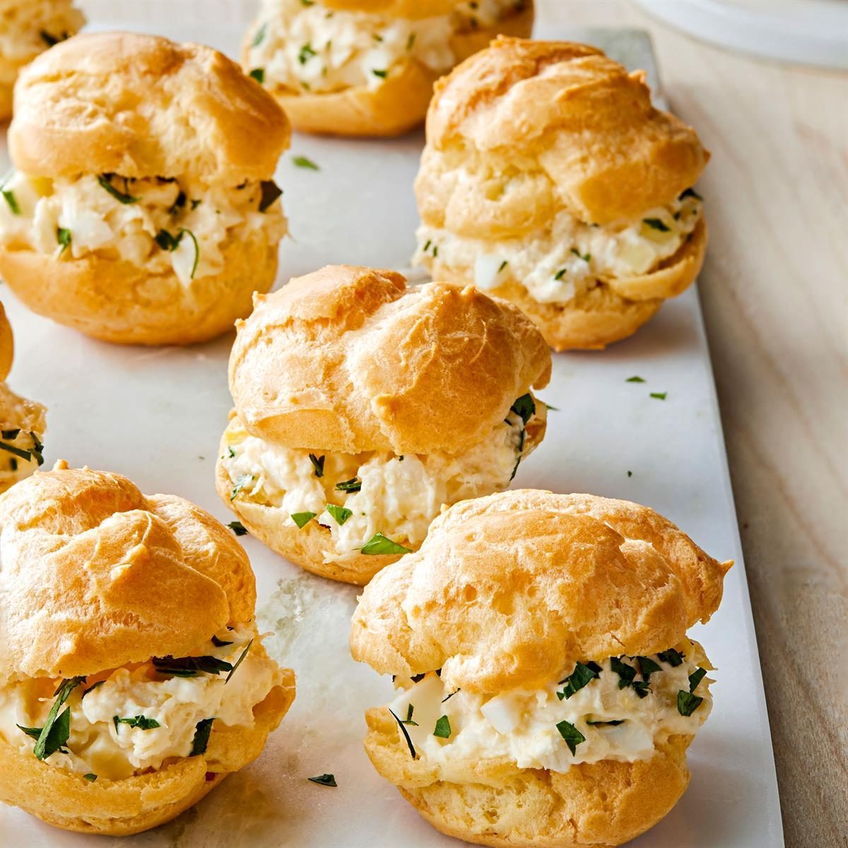 Party Crab Puffs Exps Tohx25 41861 Md P2 10 02 1b