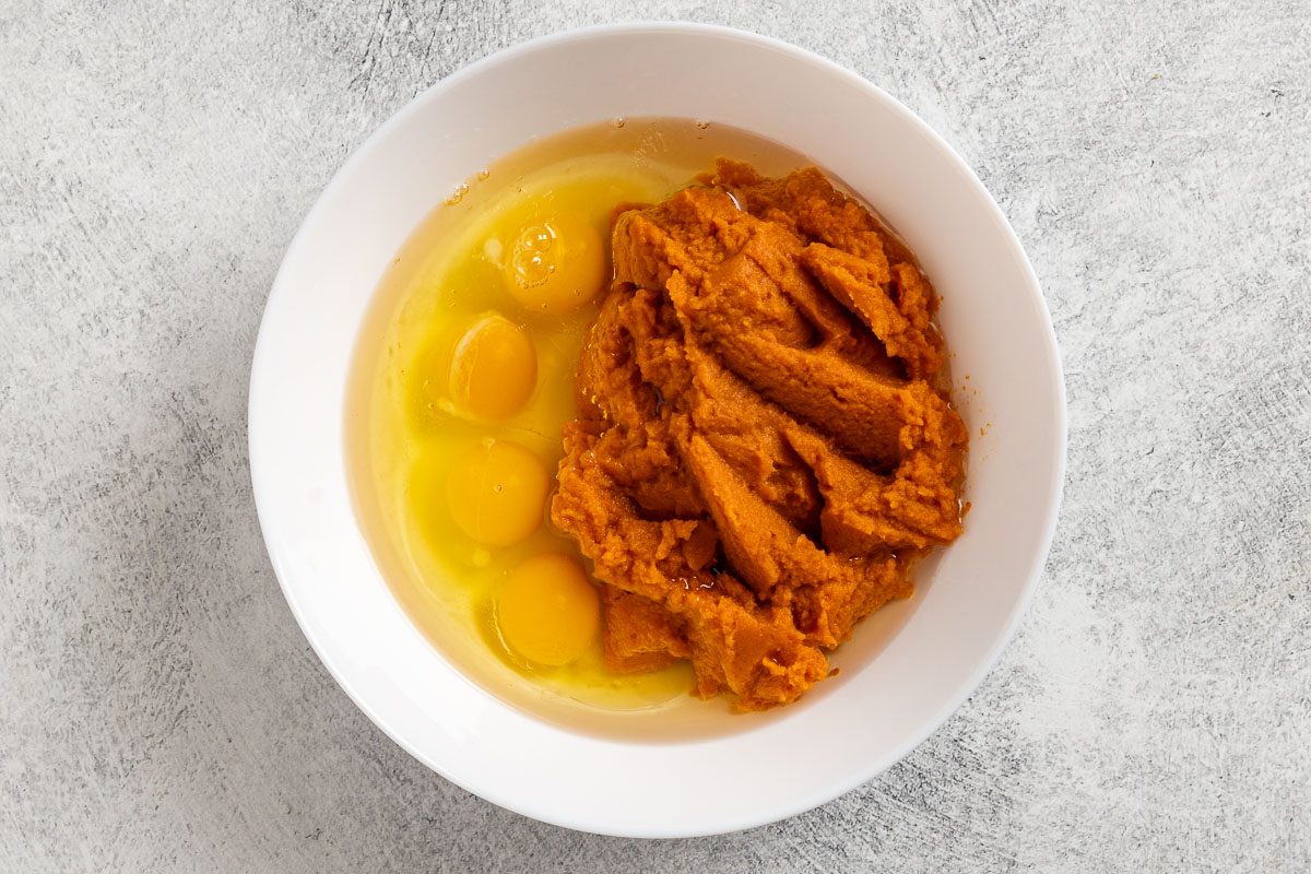  wet ingredients in a mixing bowl.