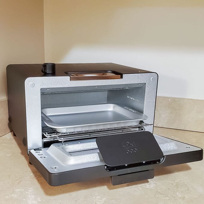 We Tried the Viral, Steam-Powered Balmuda Toaster Oven—and It Reheats Pizza Like a Dream