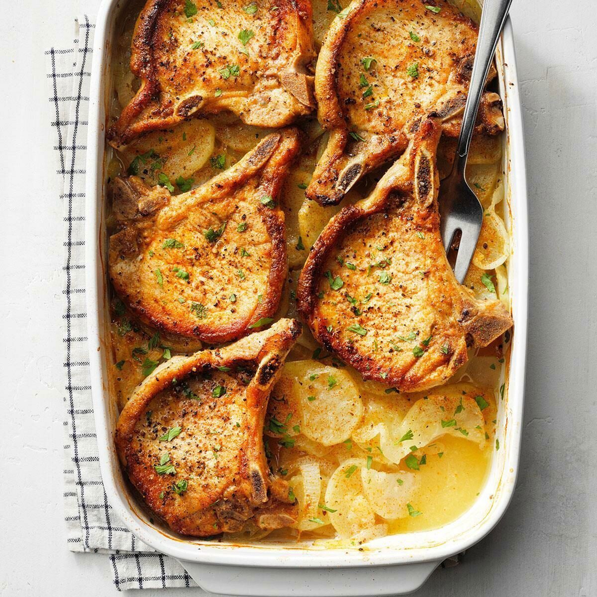 Pork Chops With Scalloped Potatoes