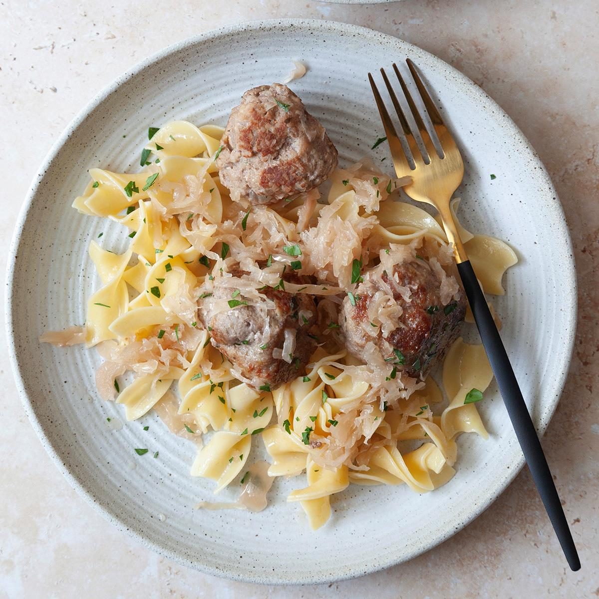 German Meatballs Exps Tohd24 4166 Sarahtramonte 4