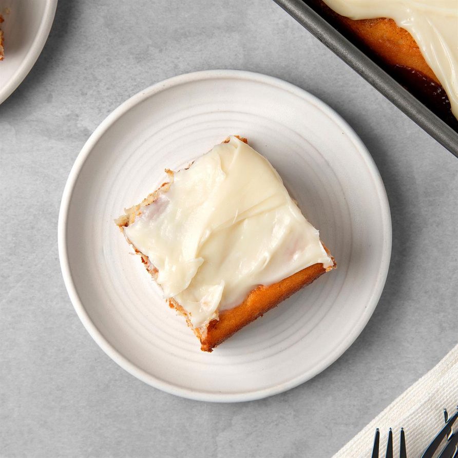 Cinnamon Roll Cake