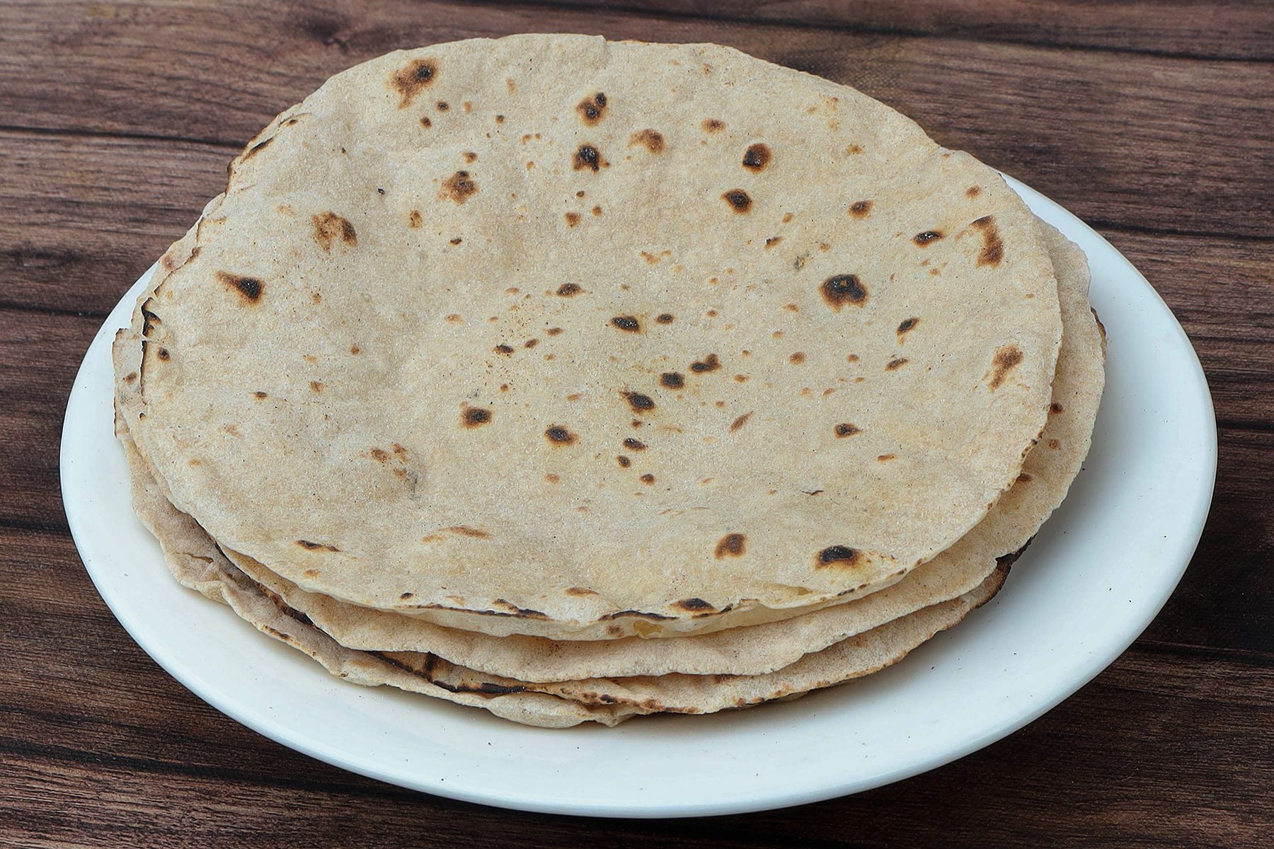 14 Types Of Indian Bread  Gettyimages 1292638346