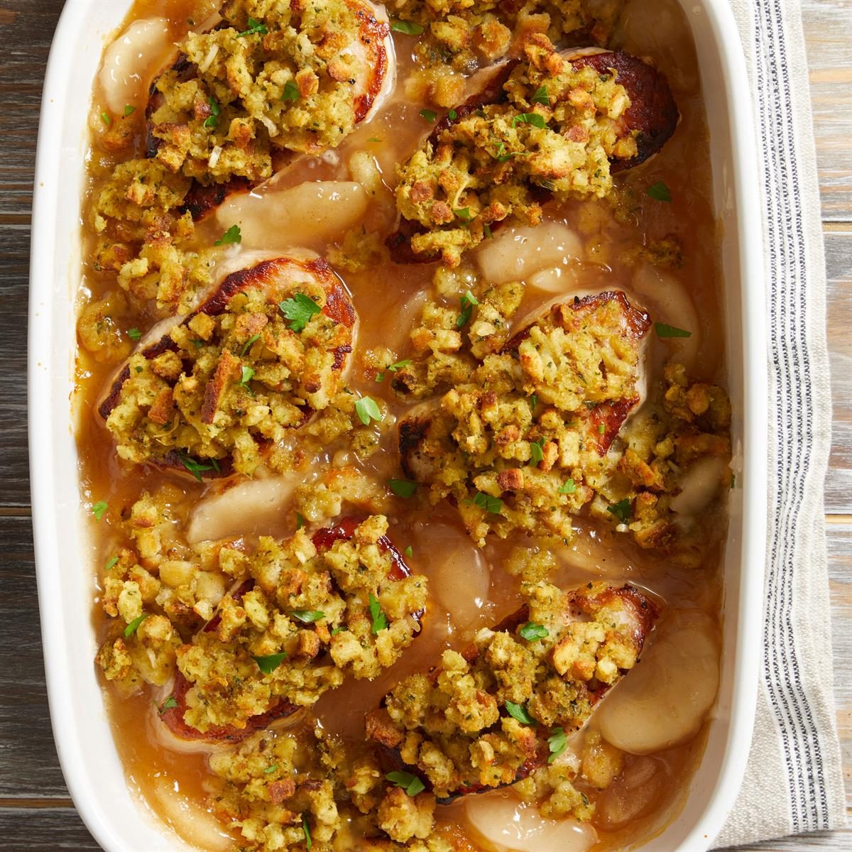 Pork Chops With Apples And Stuffing Exps Ft25 15365 Ac 0523 2